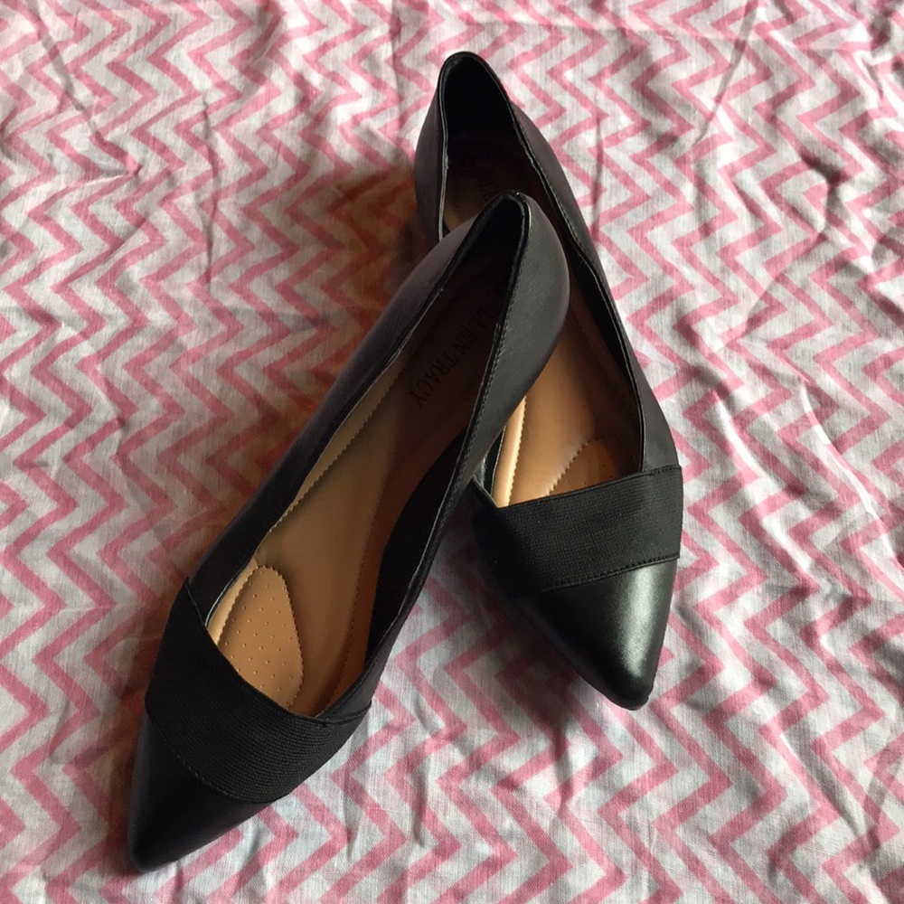Ellen Tracy Flats